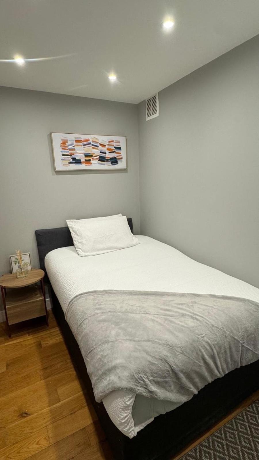Central Apartment Лондон Екстериор снимка