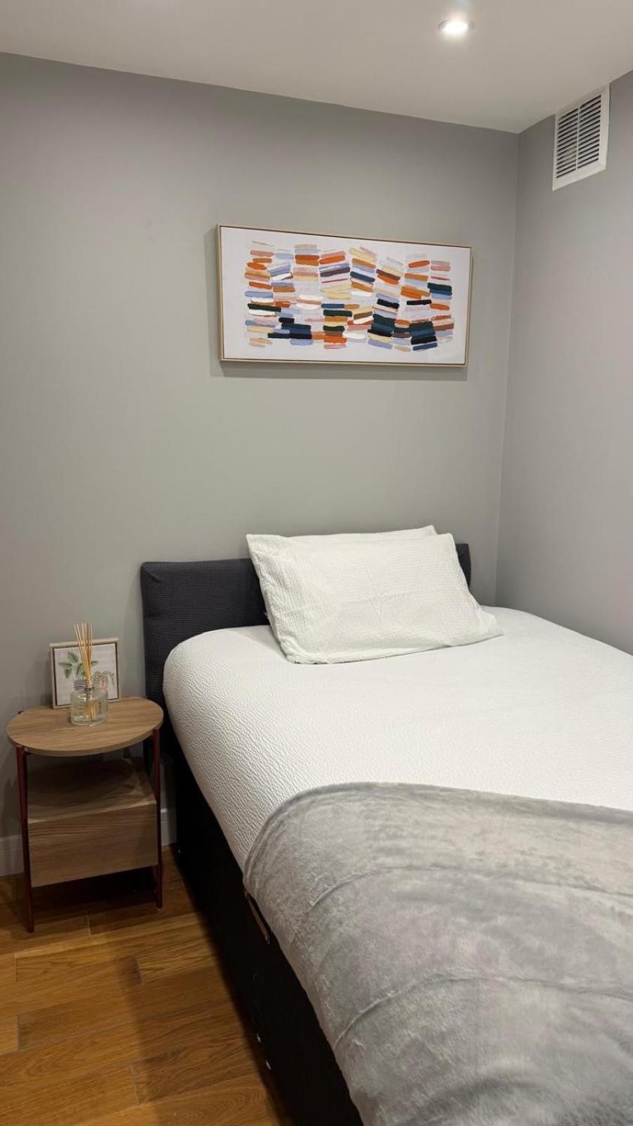 Central Apartment Лондон Екстериор снимка
