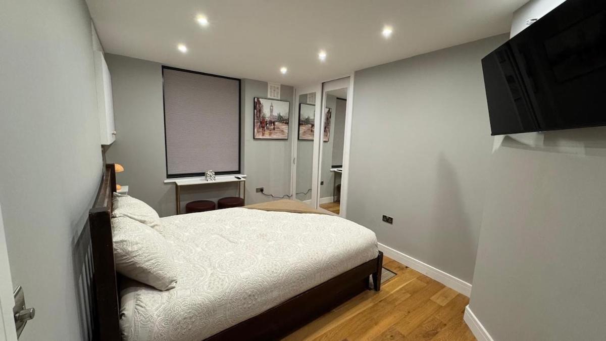 Central Apartment Лондон Екстериор снимка